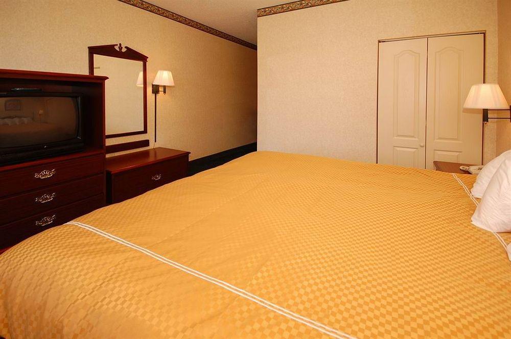 Comfort Suites Юфаула Екстериор снимка