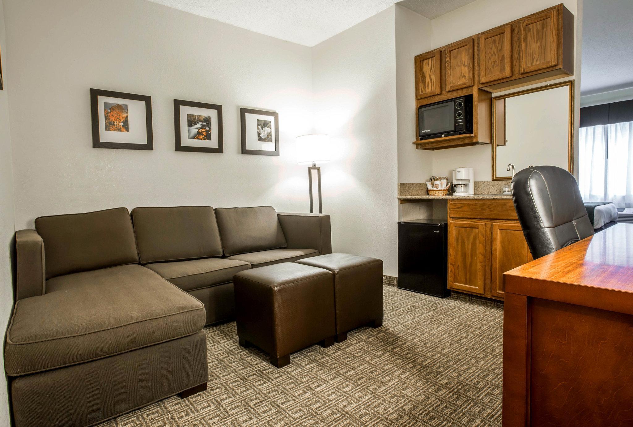 Comfort Suites Юфаула Екстериор снимка