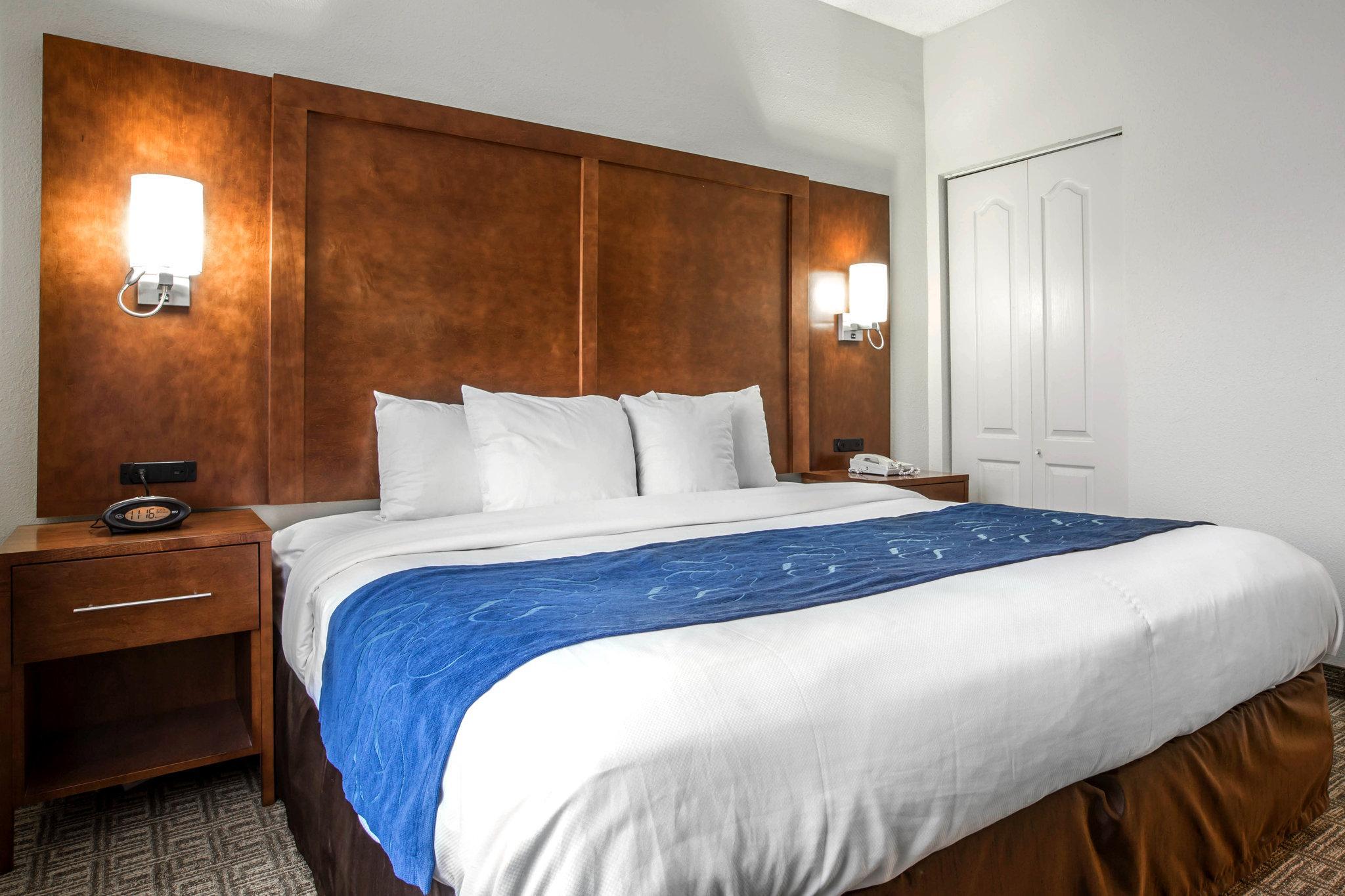 Comfort Suites Юфаула Екстериор снимка