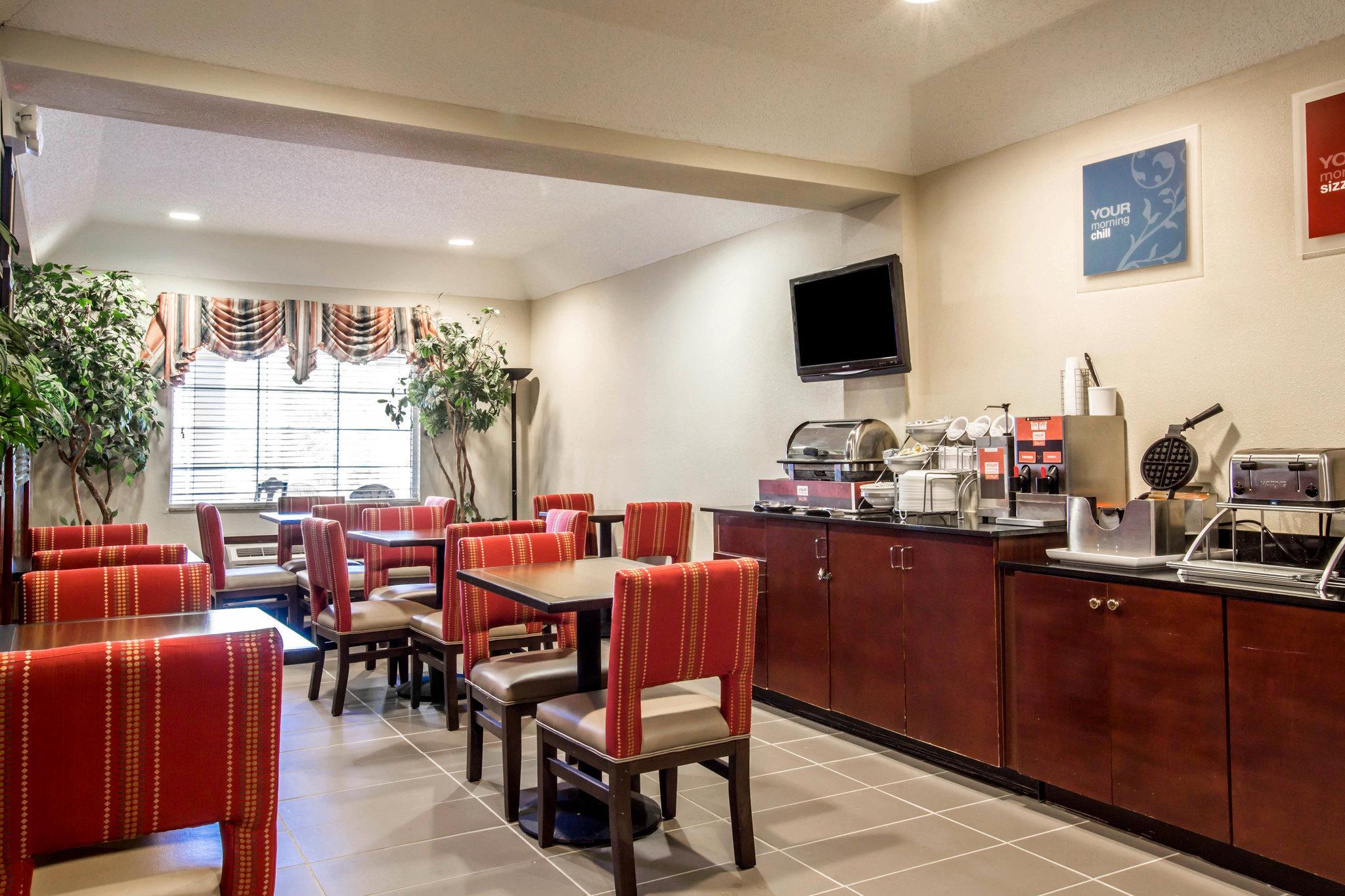 Comfort Suites Юфаула Екстериор снимка