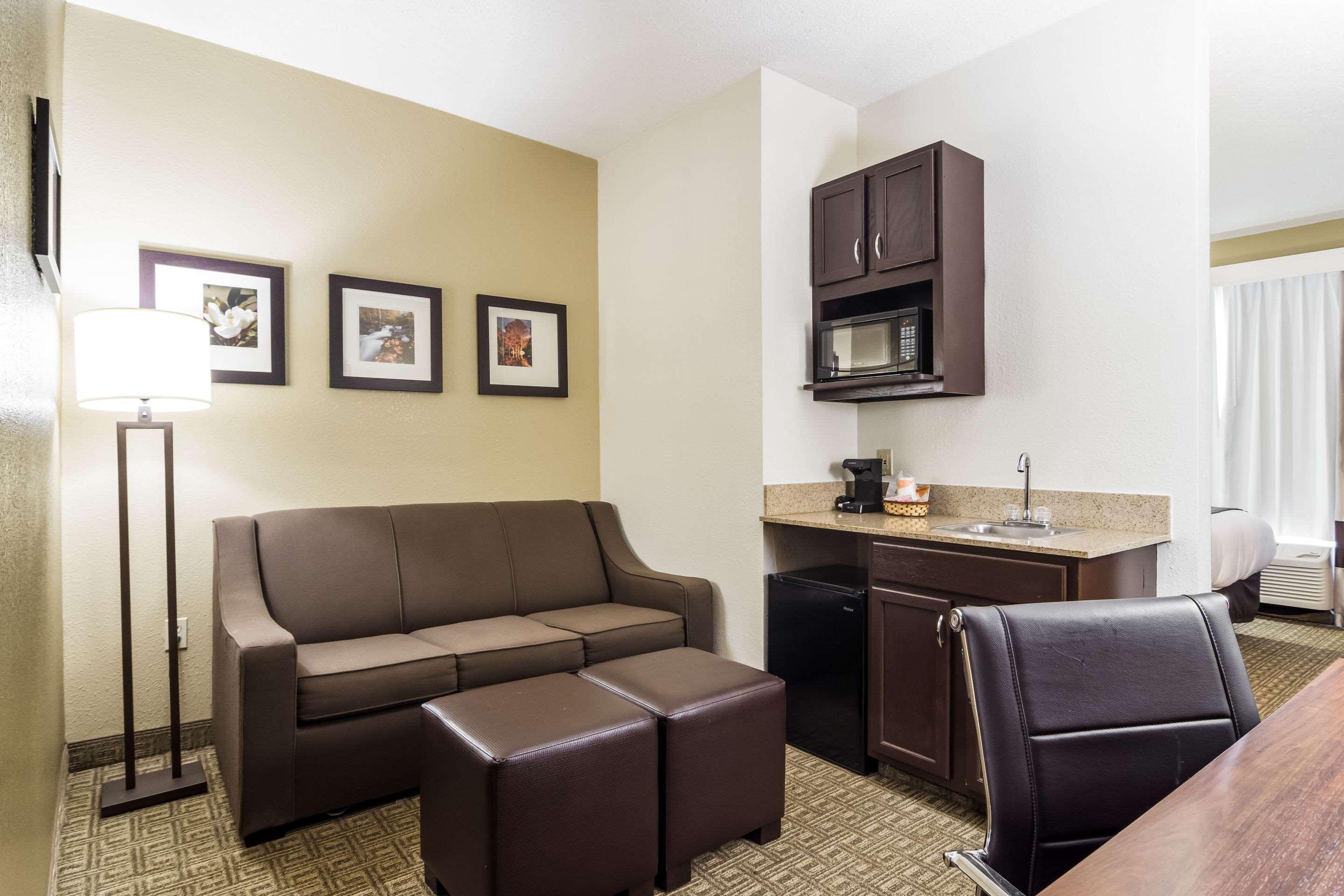 Comfort Suites Юфаула Екстериор снимка