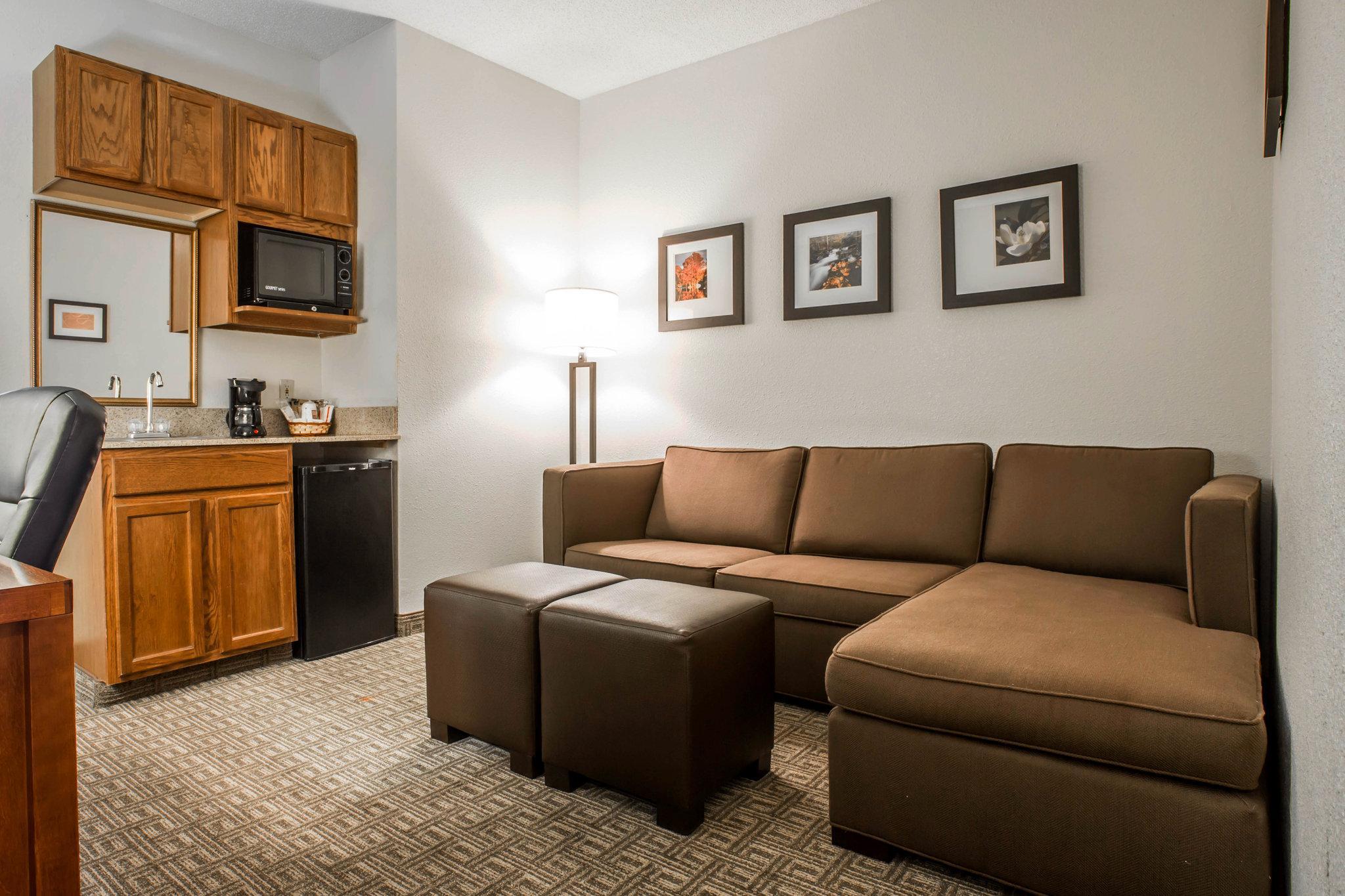 Comfort Suites Юфаула Екстериор снимка